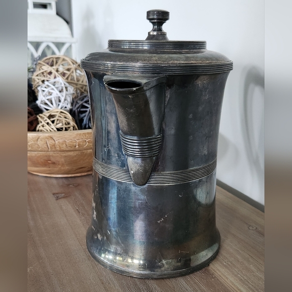 🫗Antique Eureka Quadruple Silver-Plated Engraved Pitcher – "B" Monogram Amazing - Picture 10 of 16